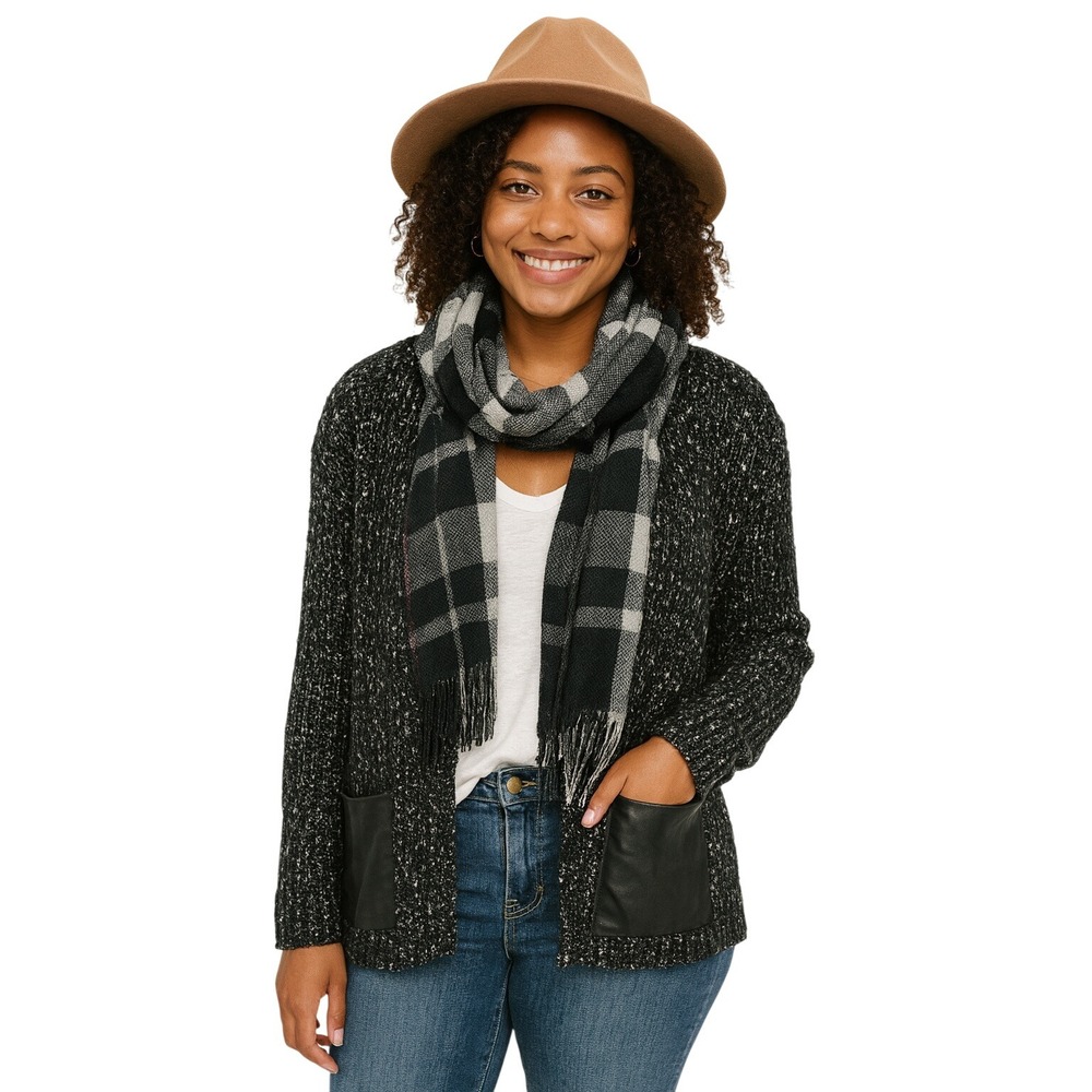 Halston Knit‎ Cardigan Black White Leather Pocket Detail Cozy Trendy Chic XS Y2K